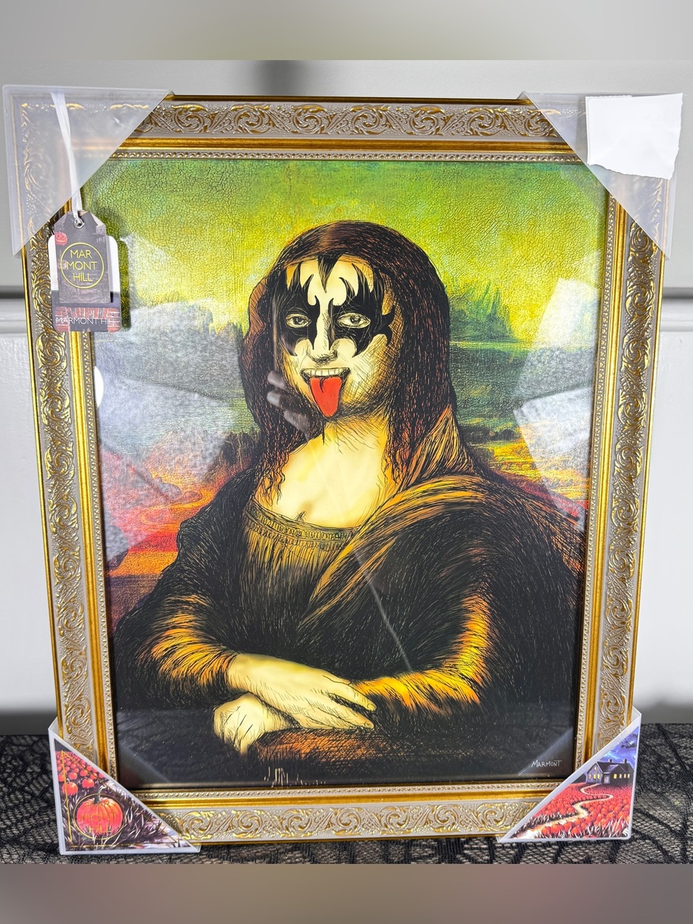 NEW Marmont Hill Mona Lisa Kiss Halloween Portrait